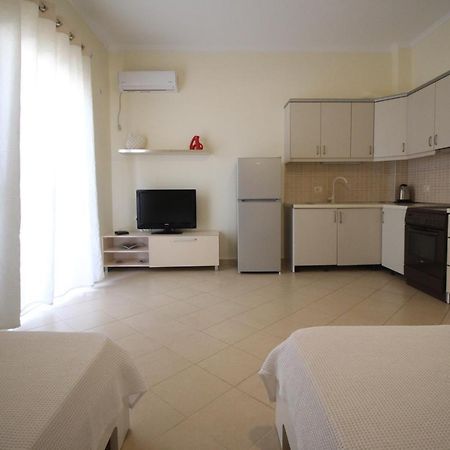 Sunset Apartments Berdenesh Sarandë 외부 사진