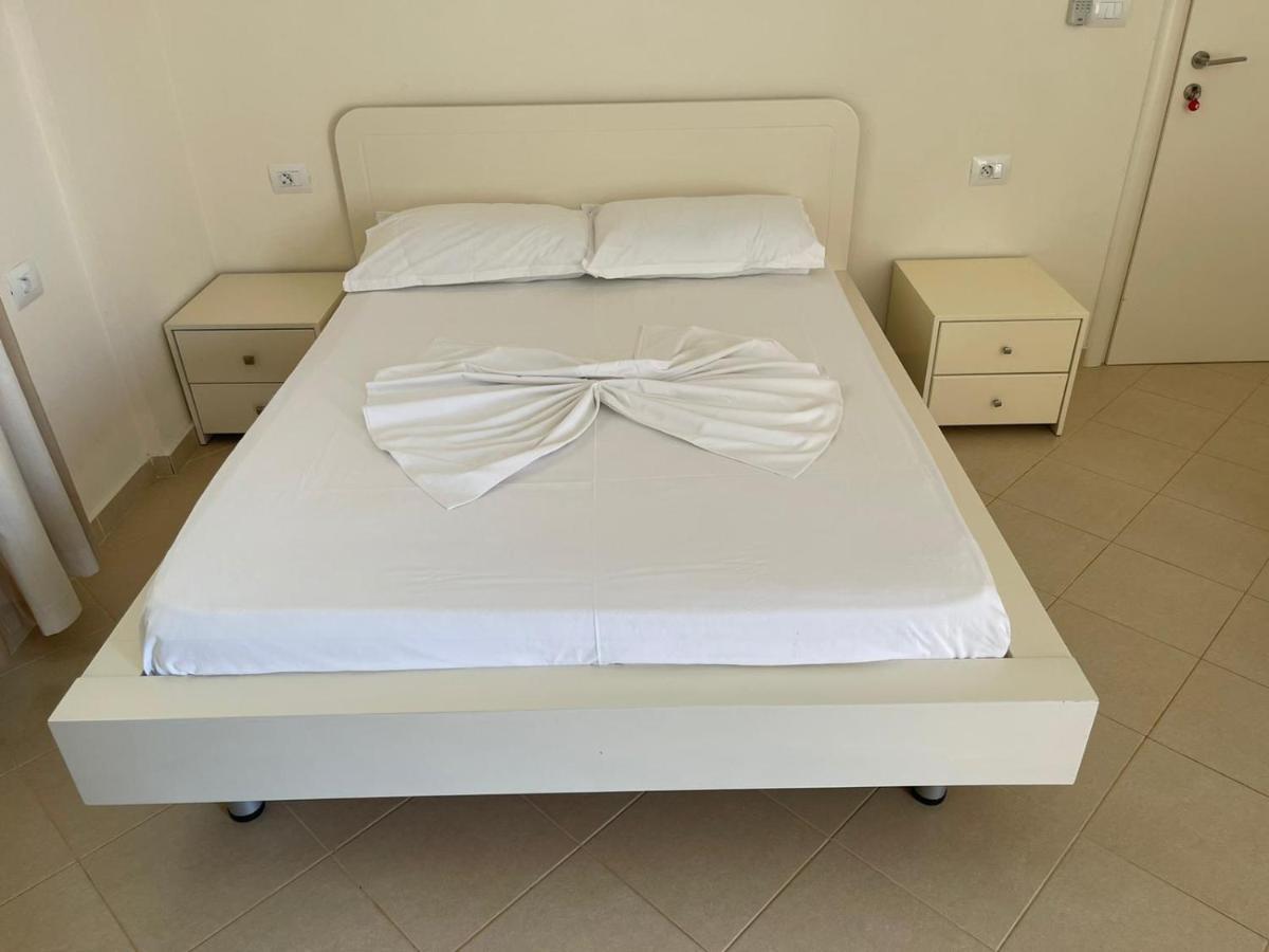 Sunset Apartments Berdenesh Sarandë 외부 사진