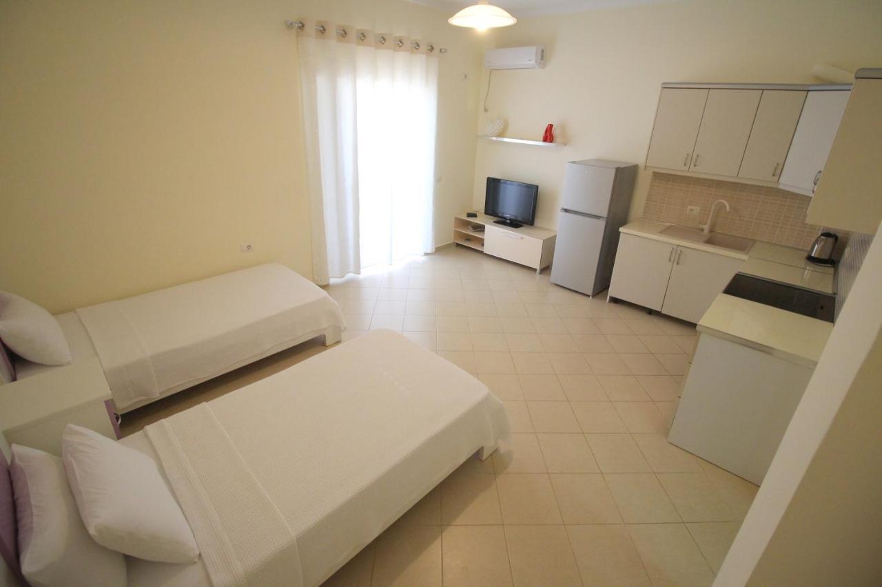 Sunset Apartments Berdenesh Sarandë 외부 사진
